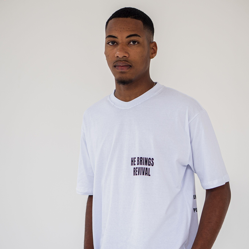 CAMISETA OVERSIZED REVIVAL BRANCA