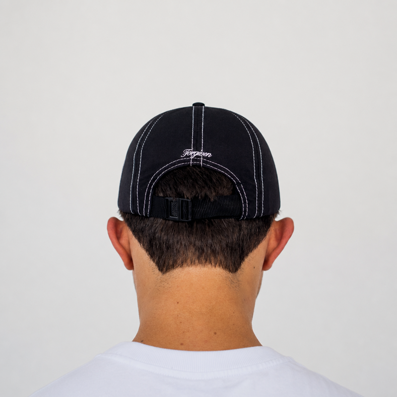 BONÉ FIVE PANEL JESUS IS THE WAY